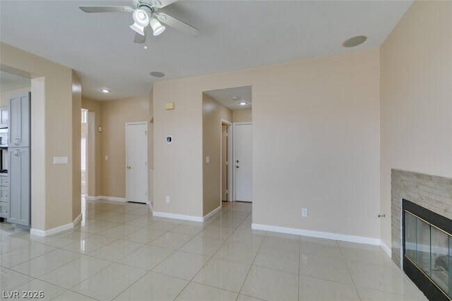 Building Photo - 10524 Angel Dreams Ave