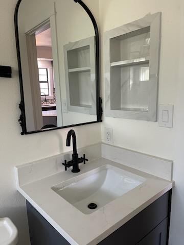 Building Photo - 144 2nd St
