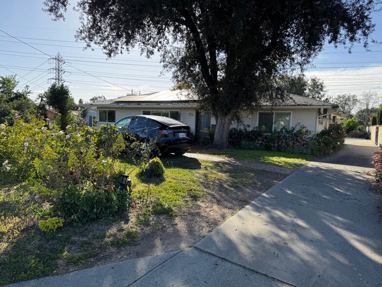 Building Photo - 7151 N Muscatel Ave