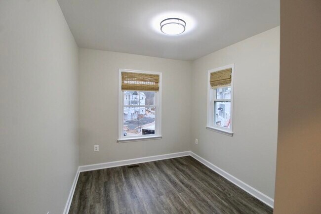 Building Photo - 1441 DERBY Dr