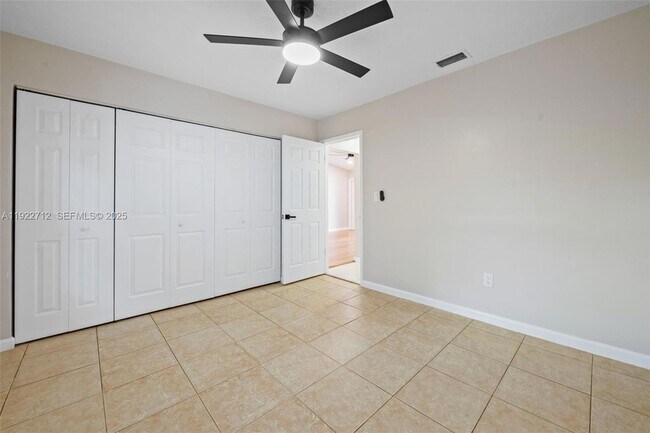 Building Photo - 12246 SW 116th Ln