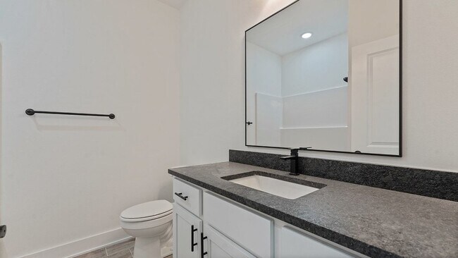 Building Photo - 147 N Banner Ave