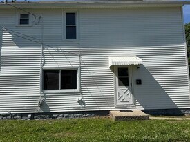 Building Photo - 51 Mill St