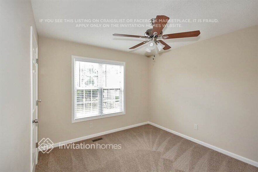 Building Photo - 2072 Township Dr