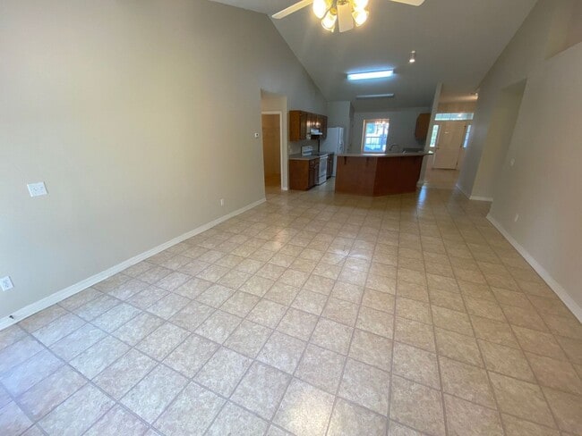 Building Photo - Navarre - Holley By the Sea - 4 bedroom, 3...