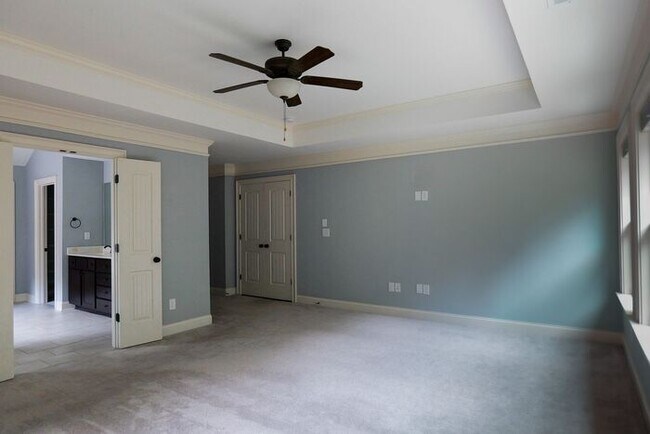 Building Photo - 5840 Springbox Dr Suwanee, GA 30024