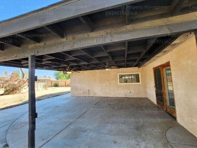 Building Photo - 10112 Meacham Rd