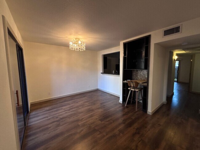 Building Photo - 108-E Eden at Avondale