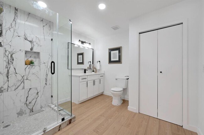 Building Photo - 1017 Cripple Creek Dr