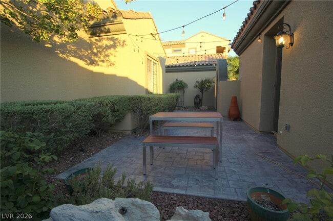 Building Photo - 2812 Sisteron Ct