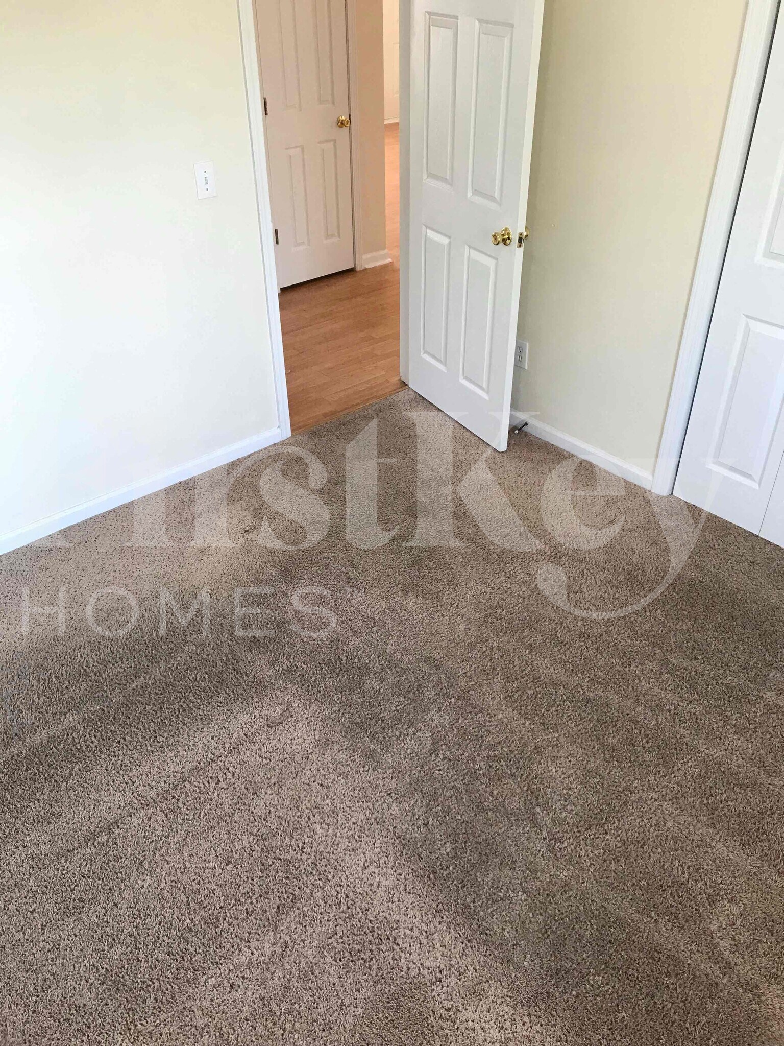 Building Photo - 420 Underwood Ct