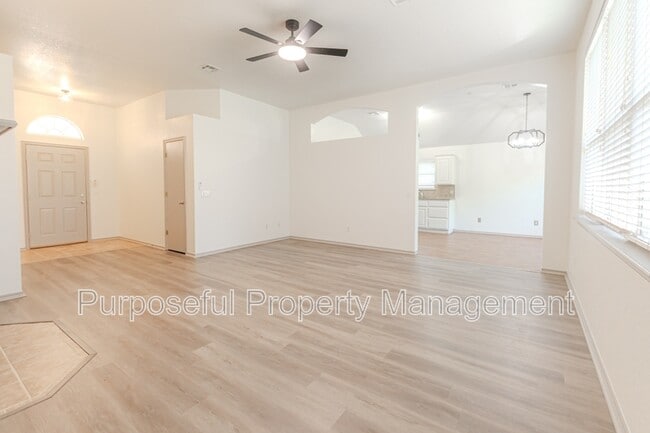 Building Photo - 16416 Oconee Creek Dr