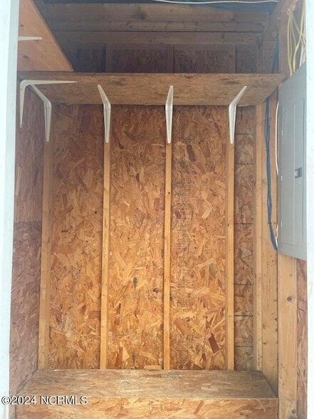 Building Photo - 143 Apache Trail