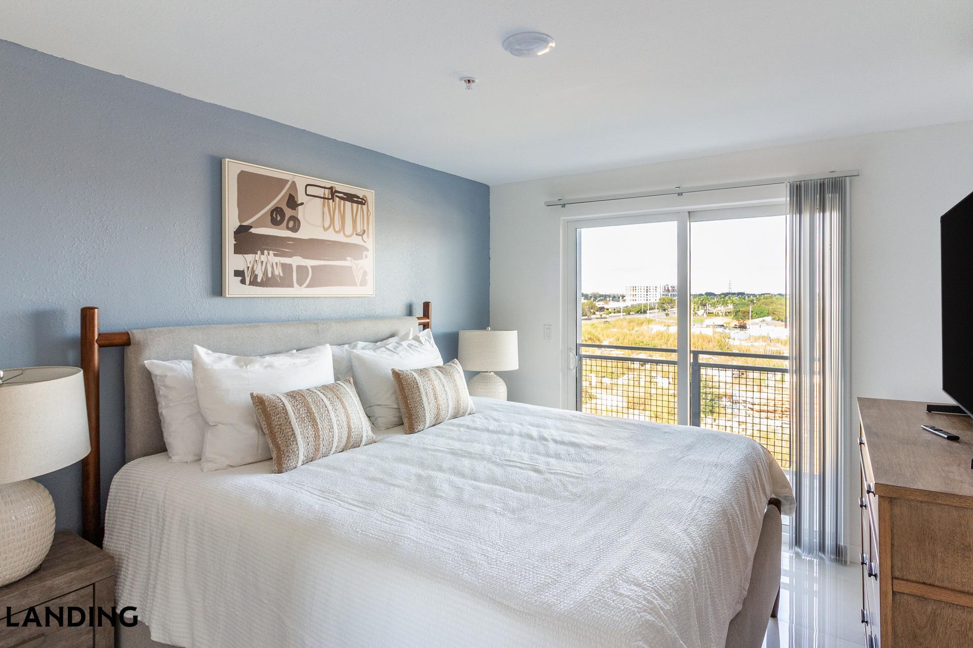 Building Photo - 25850 SW 140th Ct