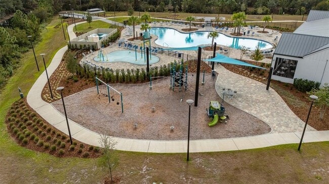 Building Photo - 2893 House Finch Rd
