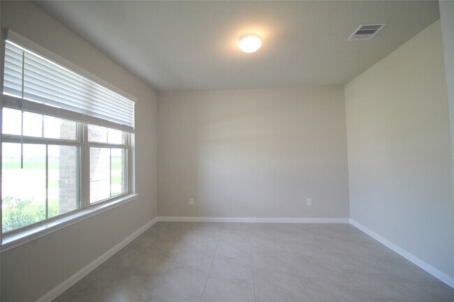 Building Photo - 29607 Kettle Creek Ct