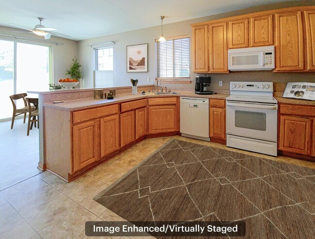 Building Photo - 1805 Deer Path