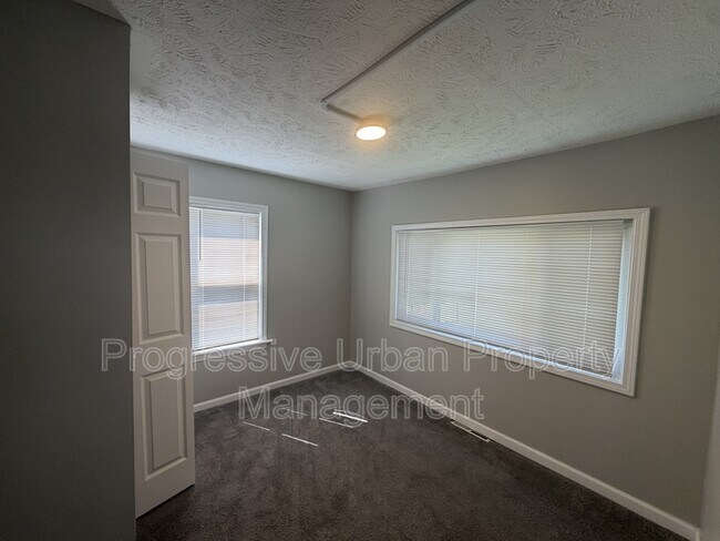 Building Photo - 4655 Osborn Rd