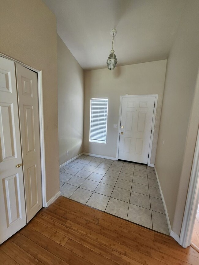 Building Photo - Cozy 3 Bedroom Cedar City Home