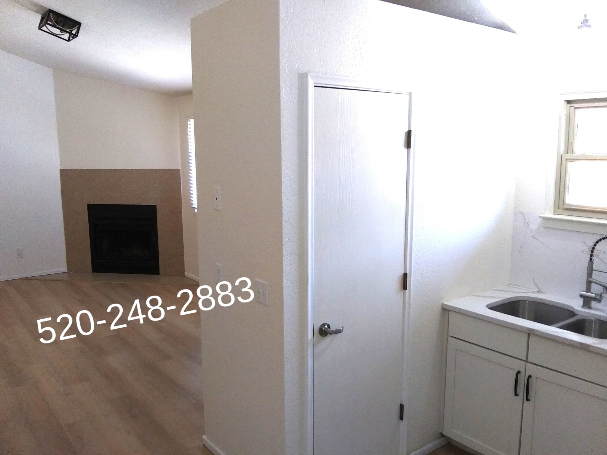 Kitchen looking towards living room - 2512 E Eastland St