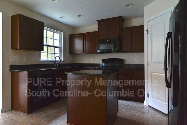 Building Photo - 151 Luna Trail