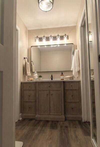 Building Photo - 1150 Collier Rd NW