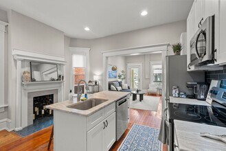 Building Photo - Executive Furnished Rental in Olde Towne East