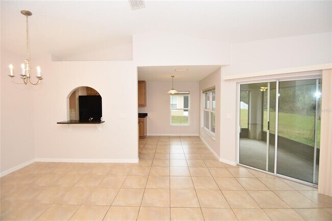 Building Photo - 34 Renshaw Dr