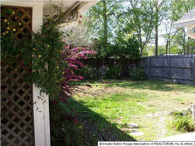 Building Photo - 3948 Preakness Dr