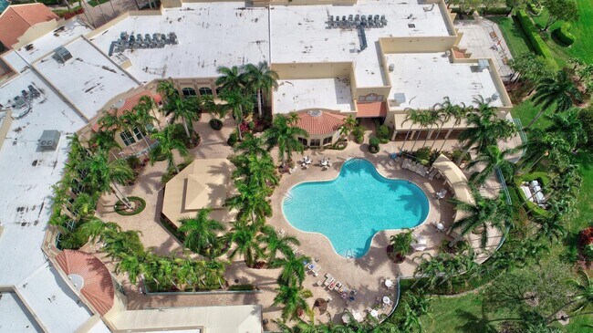 Building Photo - 5810 Crystal Shores Dr