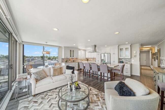 Building Photo - 383 Bay Shore Ave
