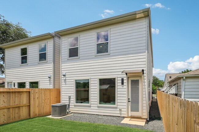 Building Photo - 3720 Nathaniel Brown St