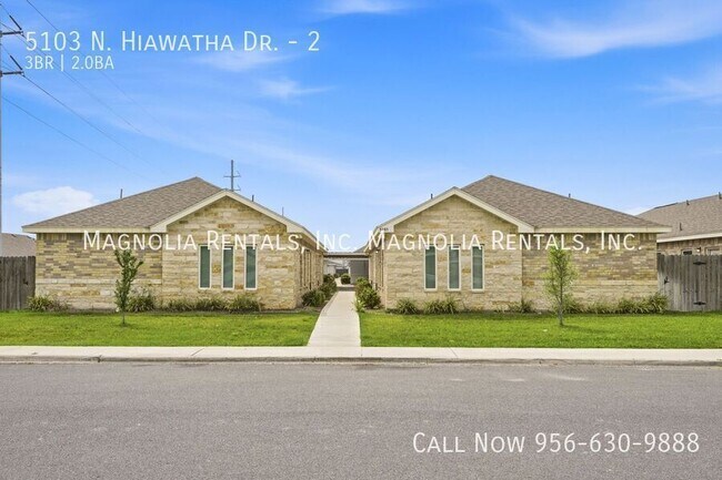 Building Photo - 5103 N Hiawatha Dr