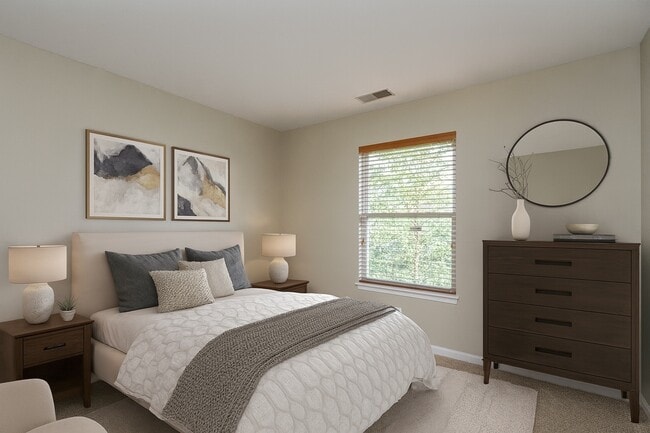 Building Photo - 357 Lucille Ln