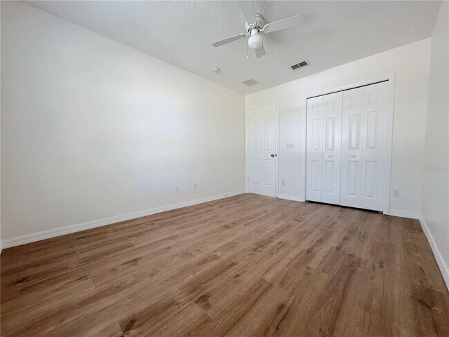 Building Photo - 760 Cresting Oak Cir