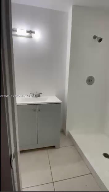 Building Photo - 861 NE 209th Terrace