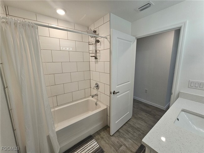 Building Photo - 1138 SW 14th Terrace