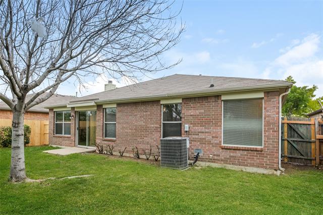 Building Photo - 1804 Little Deer Ln
