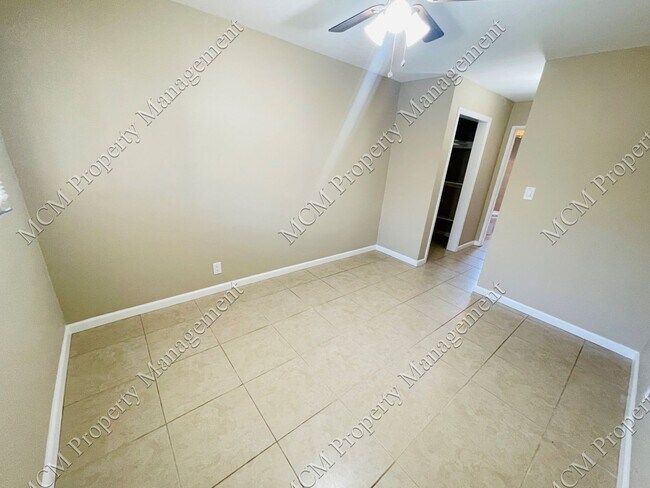 Building Photo - 489-6621 Whitsett Ave