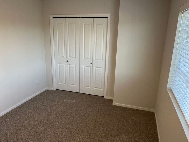 Building Photo - New Construction! Four Bedroom Home in Woo...