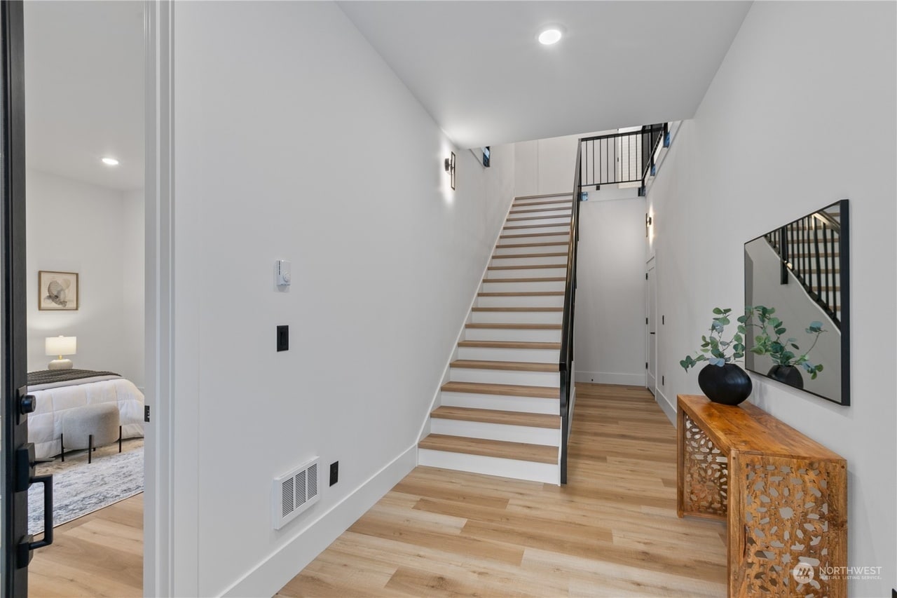 Building Photo - 2952 Brook Ln