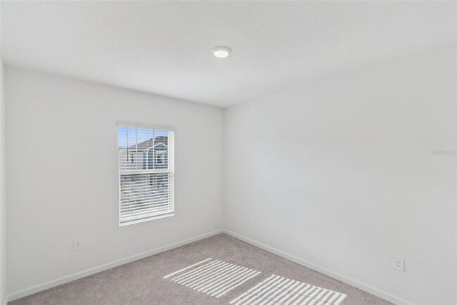 Building Photo - 2653 Skyline Lp