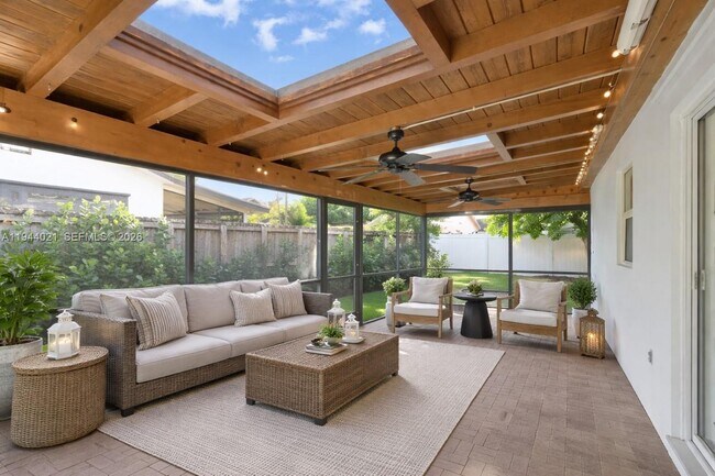 Building Photo - 10514 SW 127th Ct