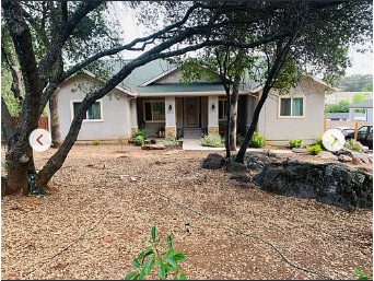 Building Photo - 3270 Country Club Dr