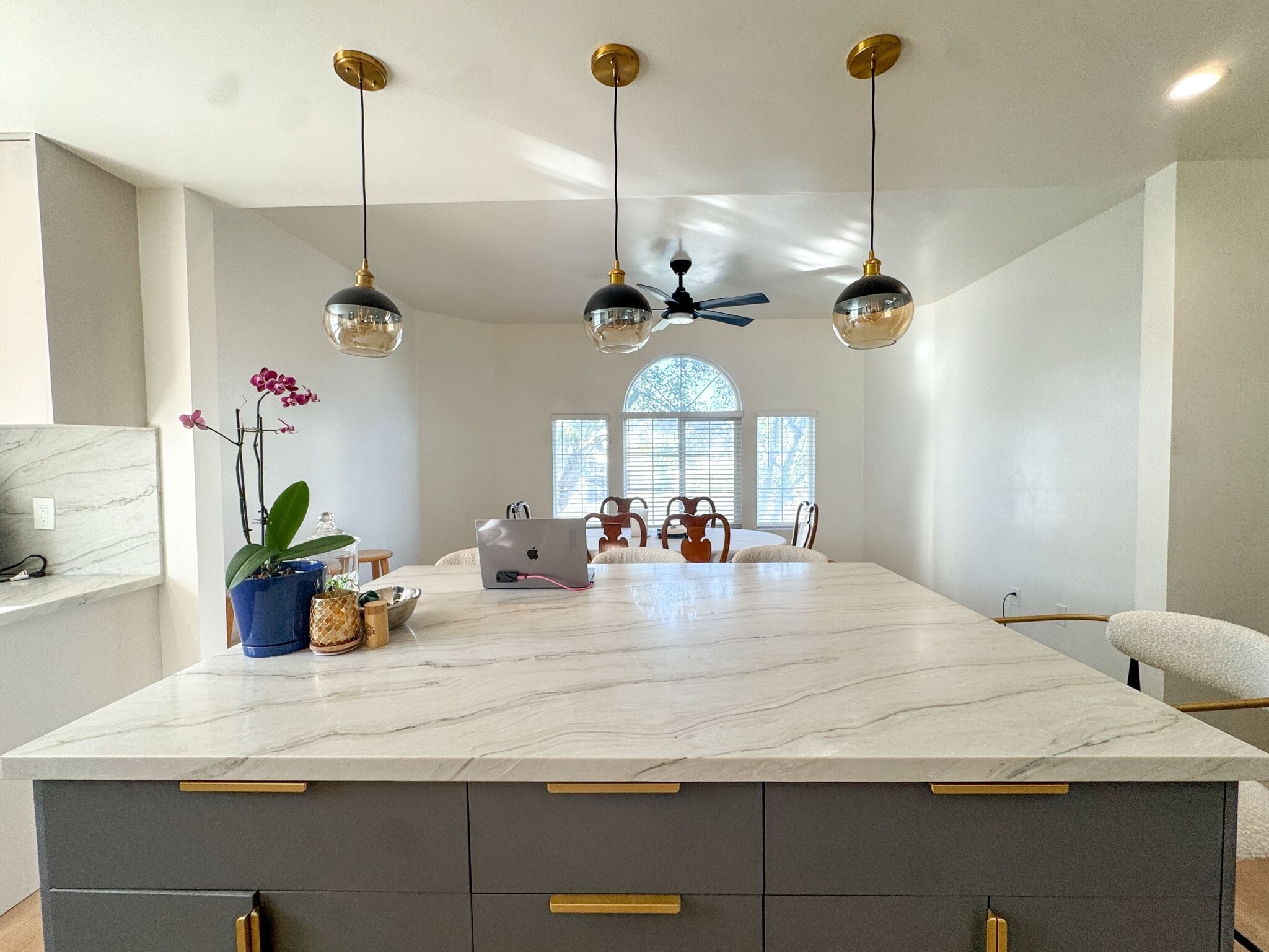 Very spaces - 2926 W 227th St