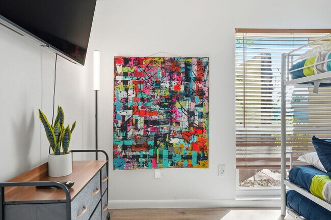 Building Photo - 13609 Heritage Way