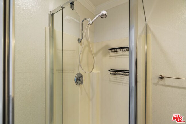 Building Photo - 1837 11th St