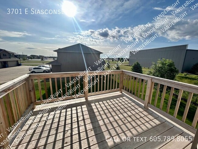 Building Photo - 3701 E Siasconset Pl