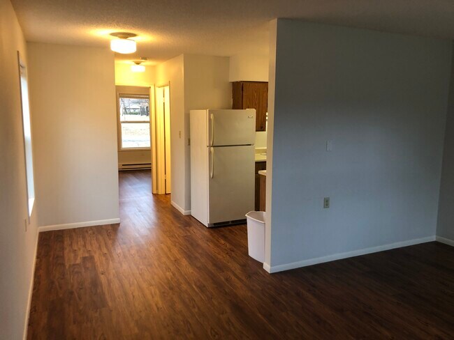 Hall, Living, Kit, Bath, Bed - Prairie Springs