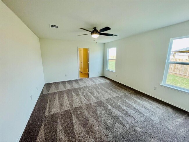 Building Photo - 13501 Martha Washington Pl